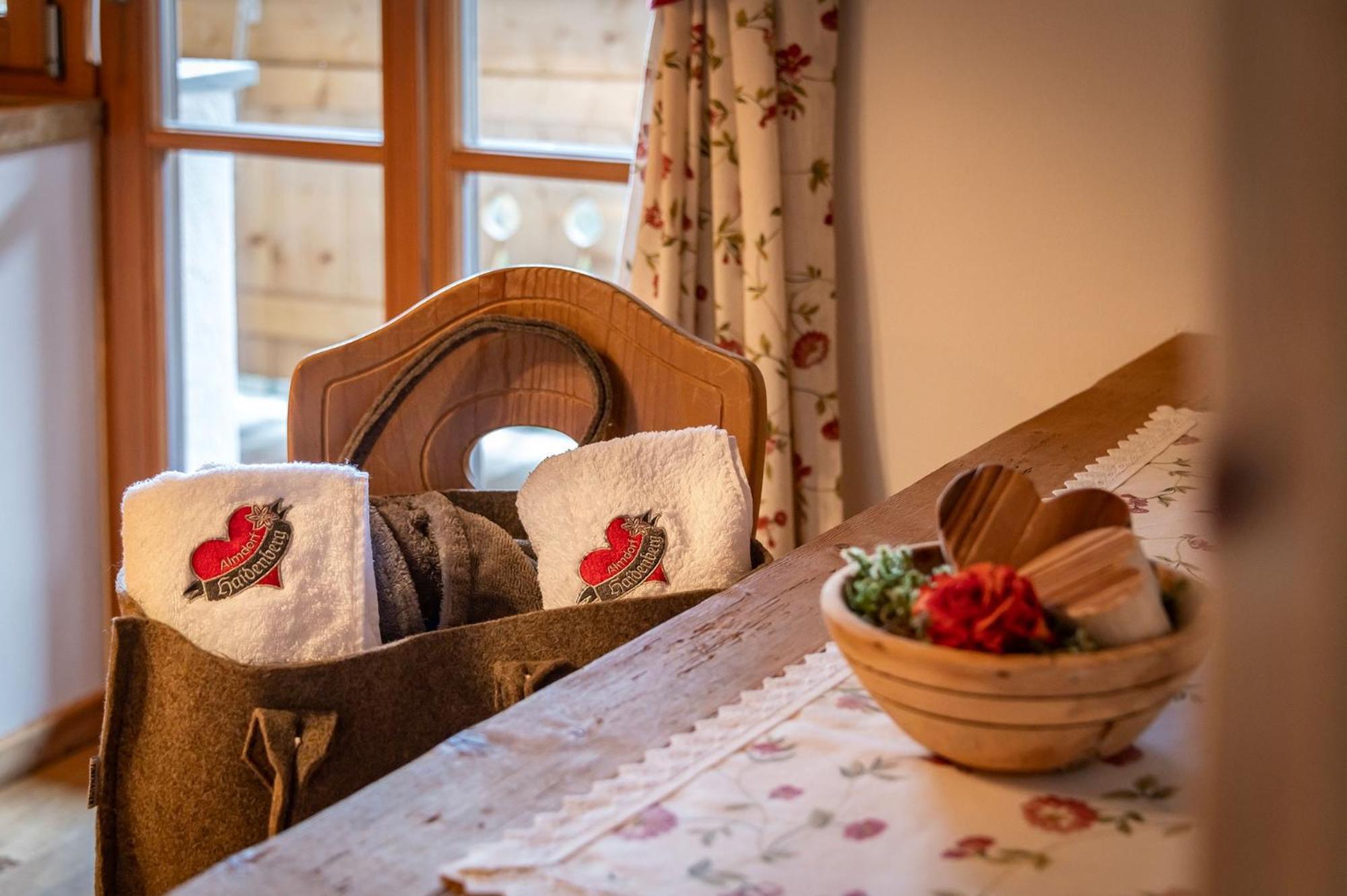 Chalets Almdorf Haidenberg Bruneck Kamer foto