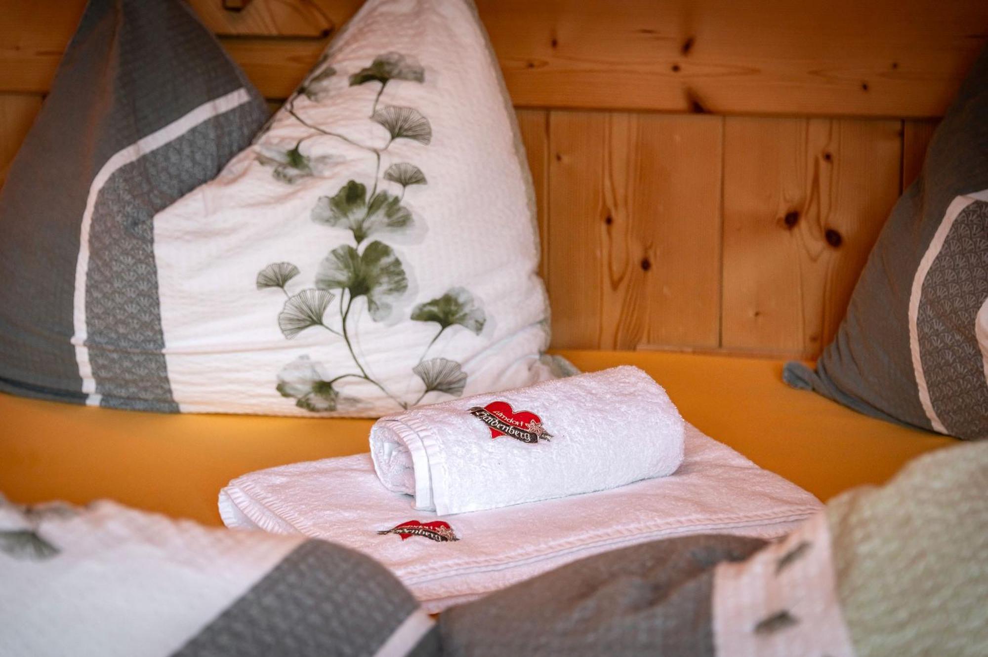 Chalets Almdorf Haidenberg Bruneck Kamer foto