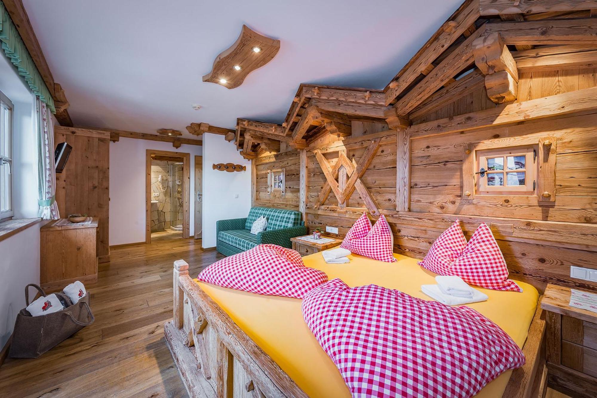 Chalets Almdorf Haidenberg Bruneck Kamer foto